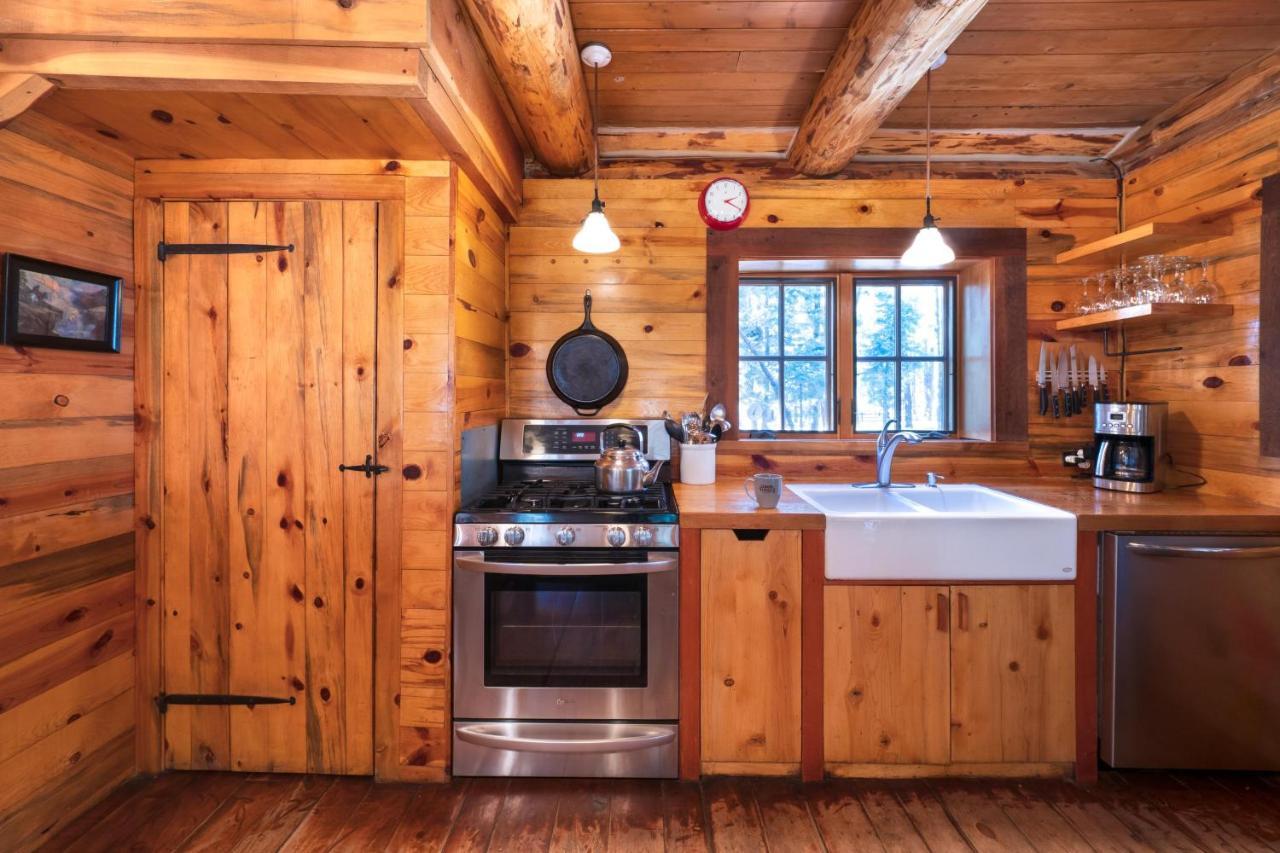 Corkins Lodge Chama Екстер'єр фото