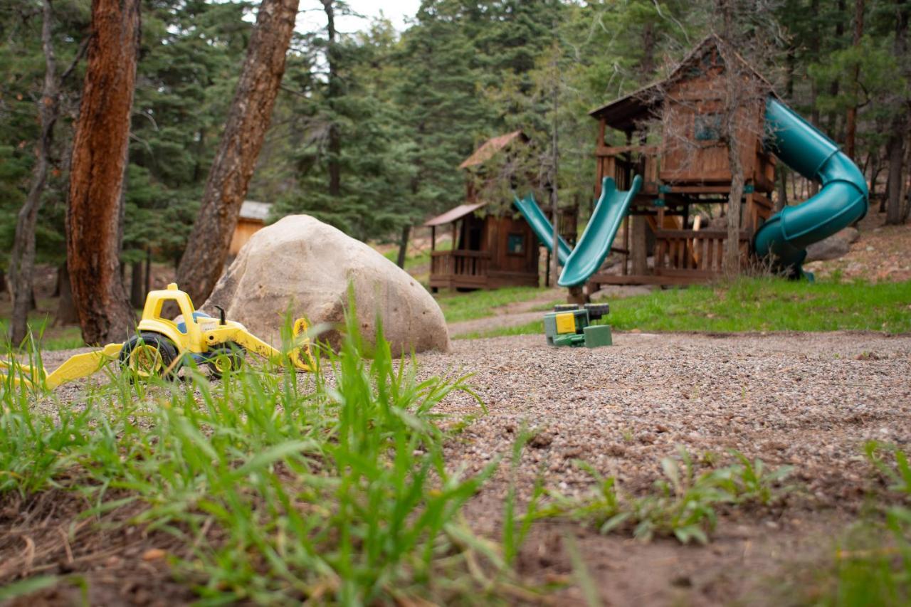 Corkins Lodge Chama Екстер'єр фото