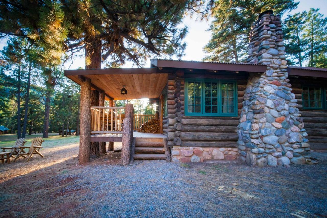 Corkins Lodge Chama Екстер'єр фото