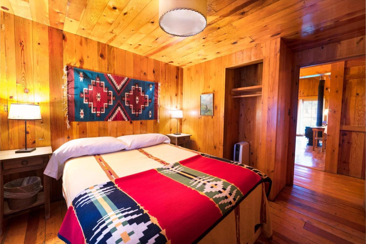 Corkins Lodge Chama Екстер'єр фото